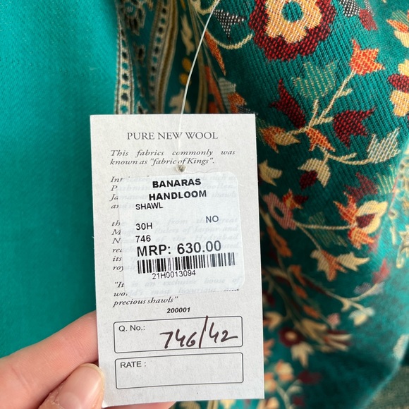 OSWAL Shawls new - Picture 3 of 8